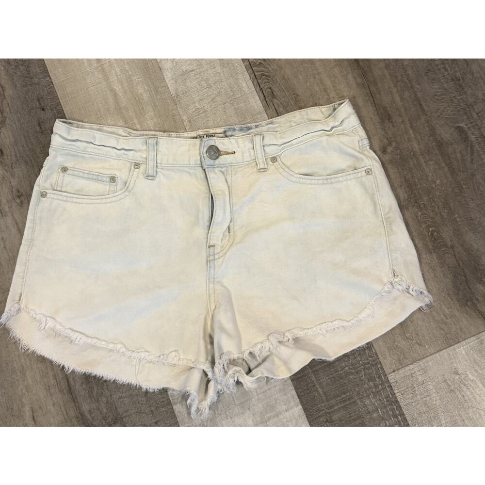 Free People Shorts Womens 29 White High Rise Distressed Frayed Hem Denim Casual